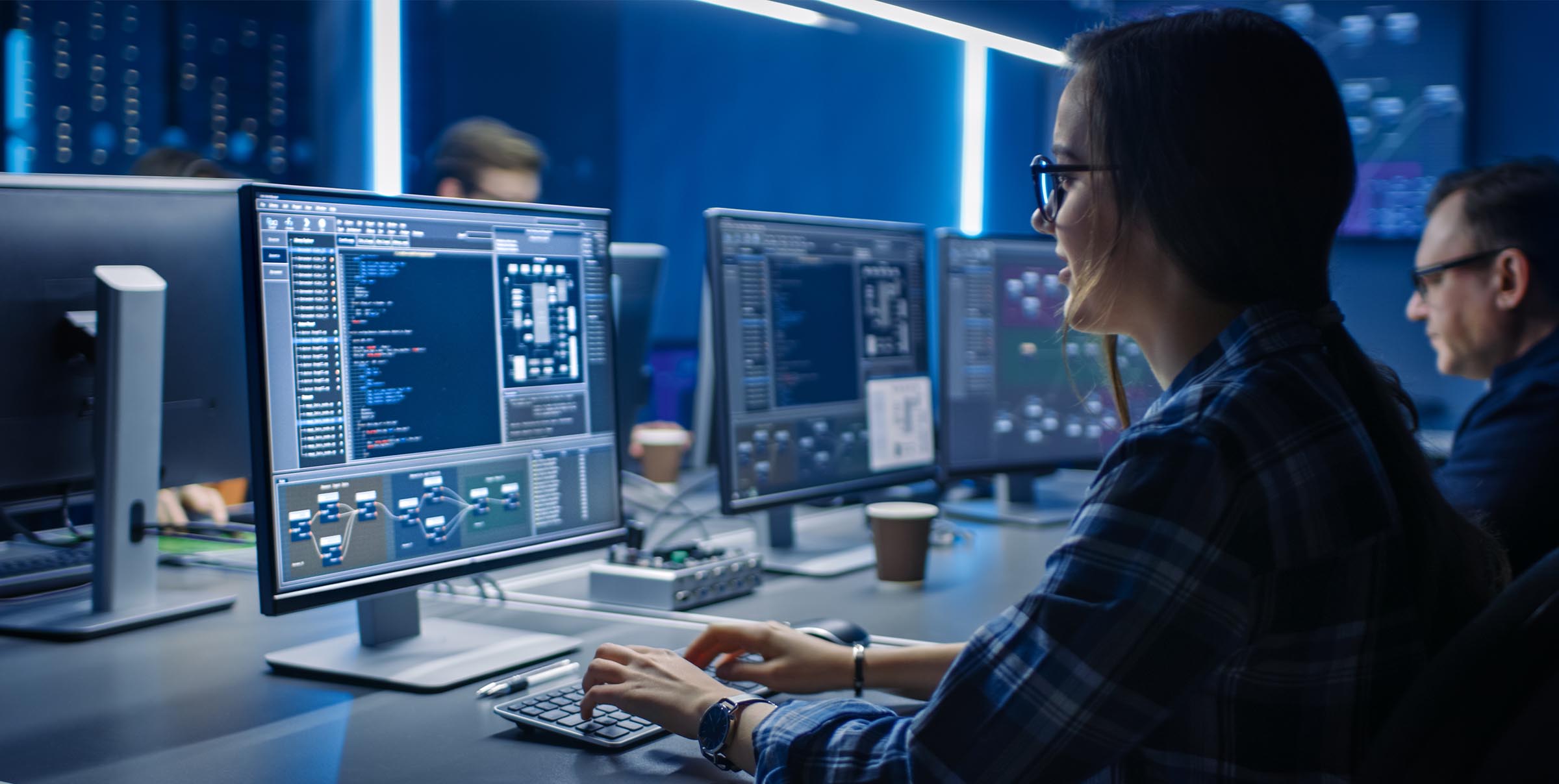 Technical Information Systems training at ETI Technical College – prepare for a career in IT